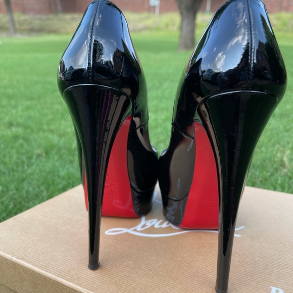 CHRISTINA LOUBOUTIN High Heels - Picture 12 of 12